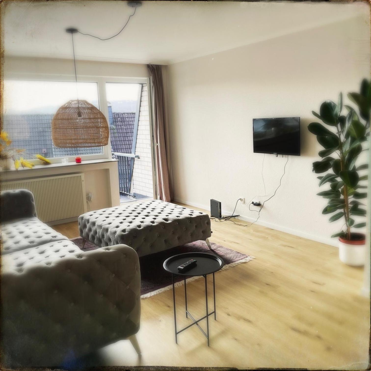 Apartment Schoene Penthousewohnung Mit Weitblick *